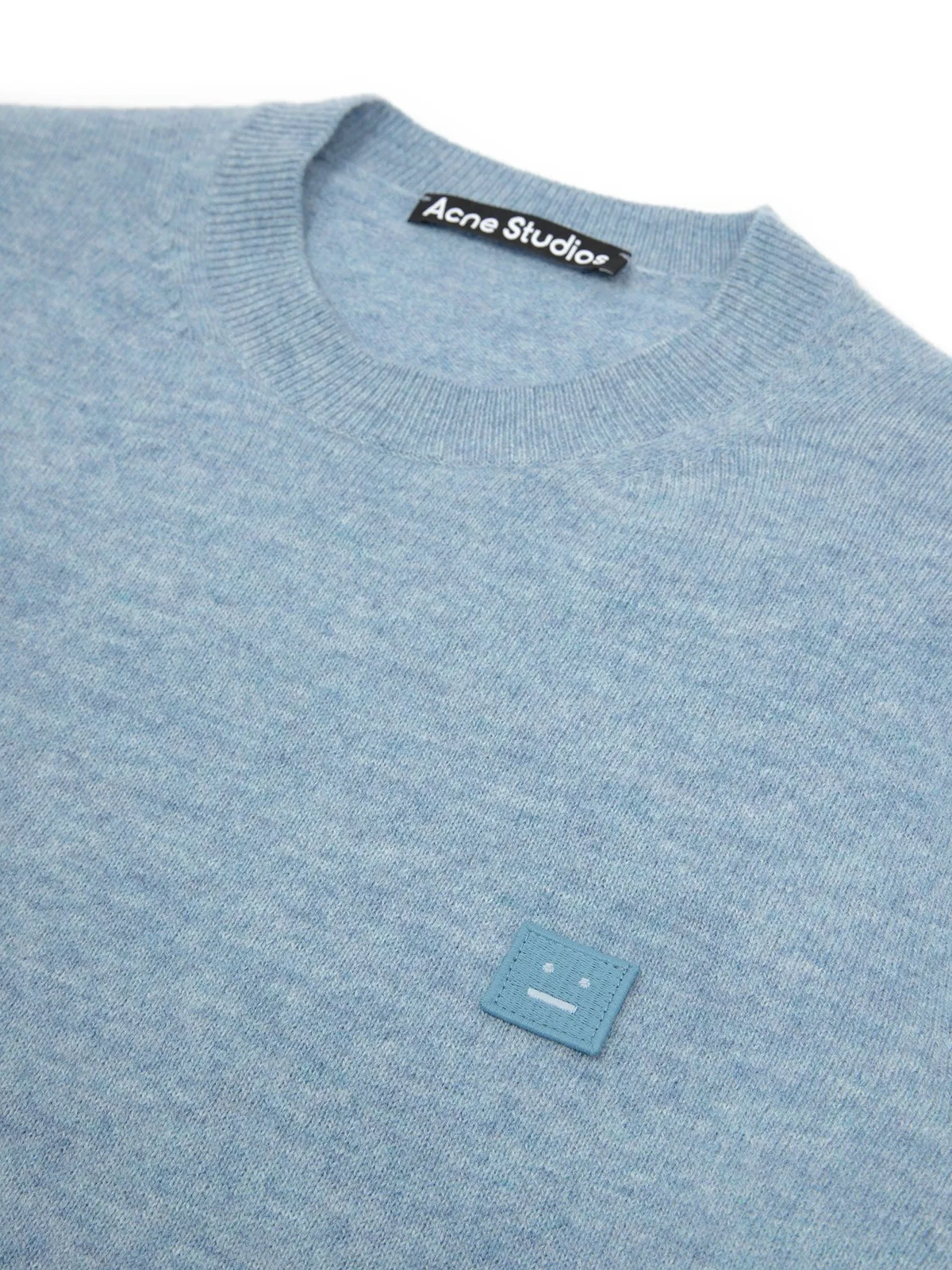 Acne Studios  |V-neck & Crew neck