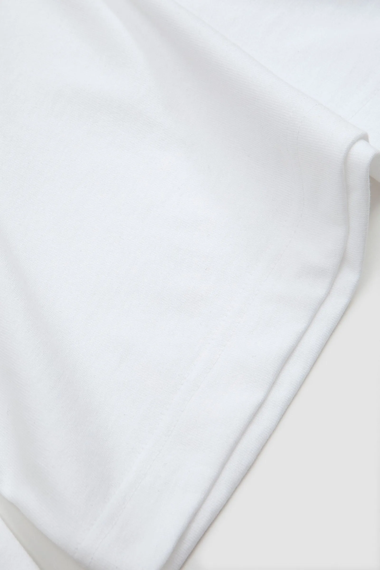 Aton Mock Neck Pullover T-Shirt Air Spinning White