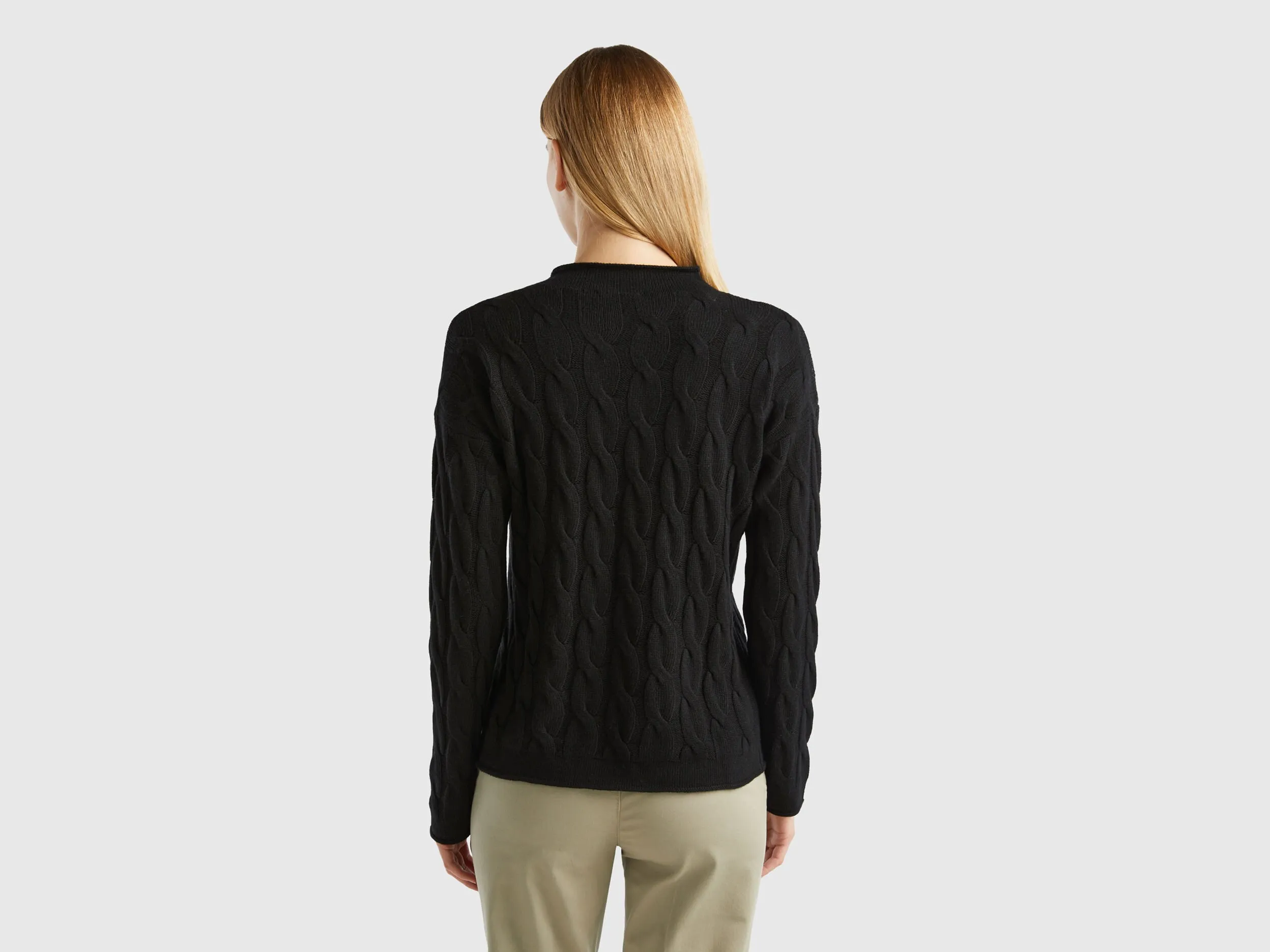 Cable knit sweater - Black | Benetton