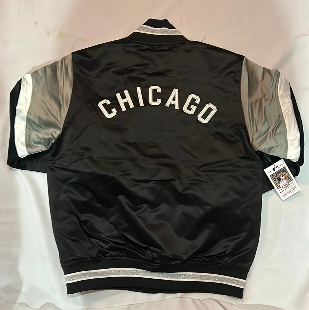 Chicago White Sox MLB Mitchell & Ness Cooperstown Collection Heavyweight Mens Satin Jacket