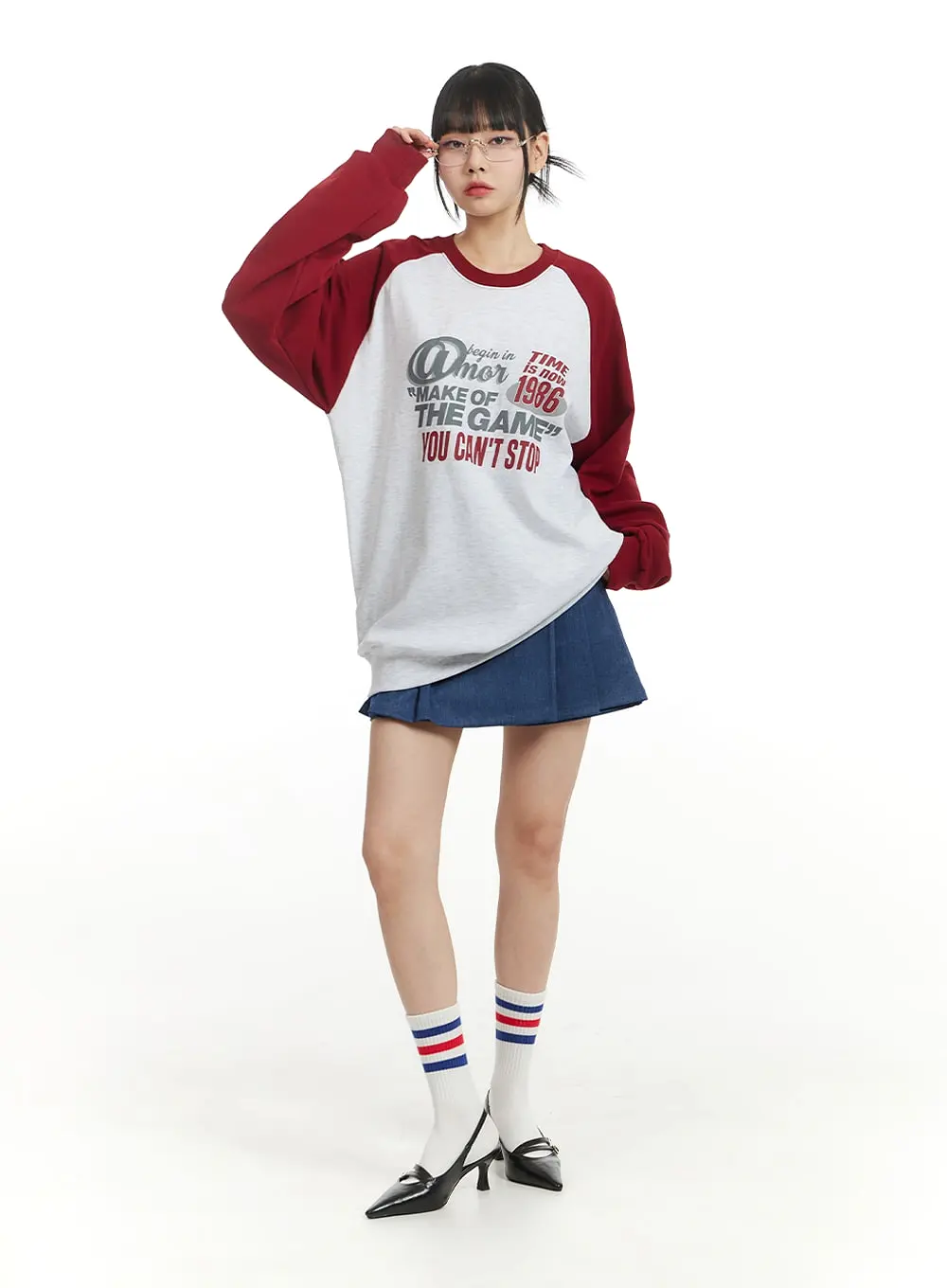 Cozy Graphic Lettering Crew Neck Sweatshirt IM406