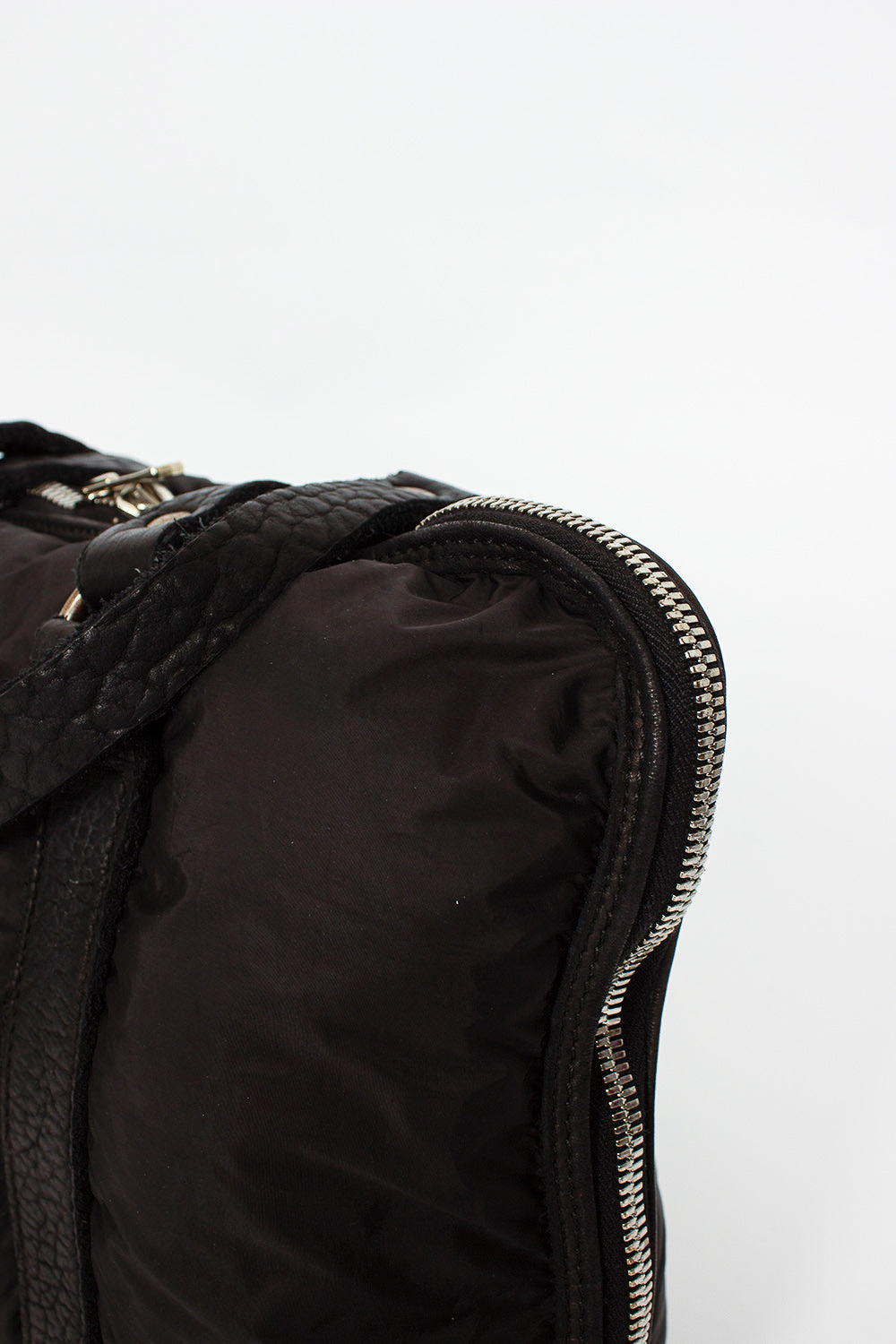 GB0_ECO Black Nylon/Leather Bag