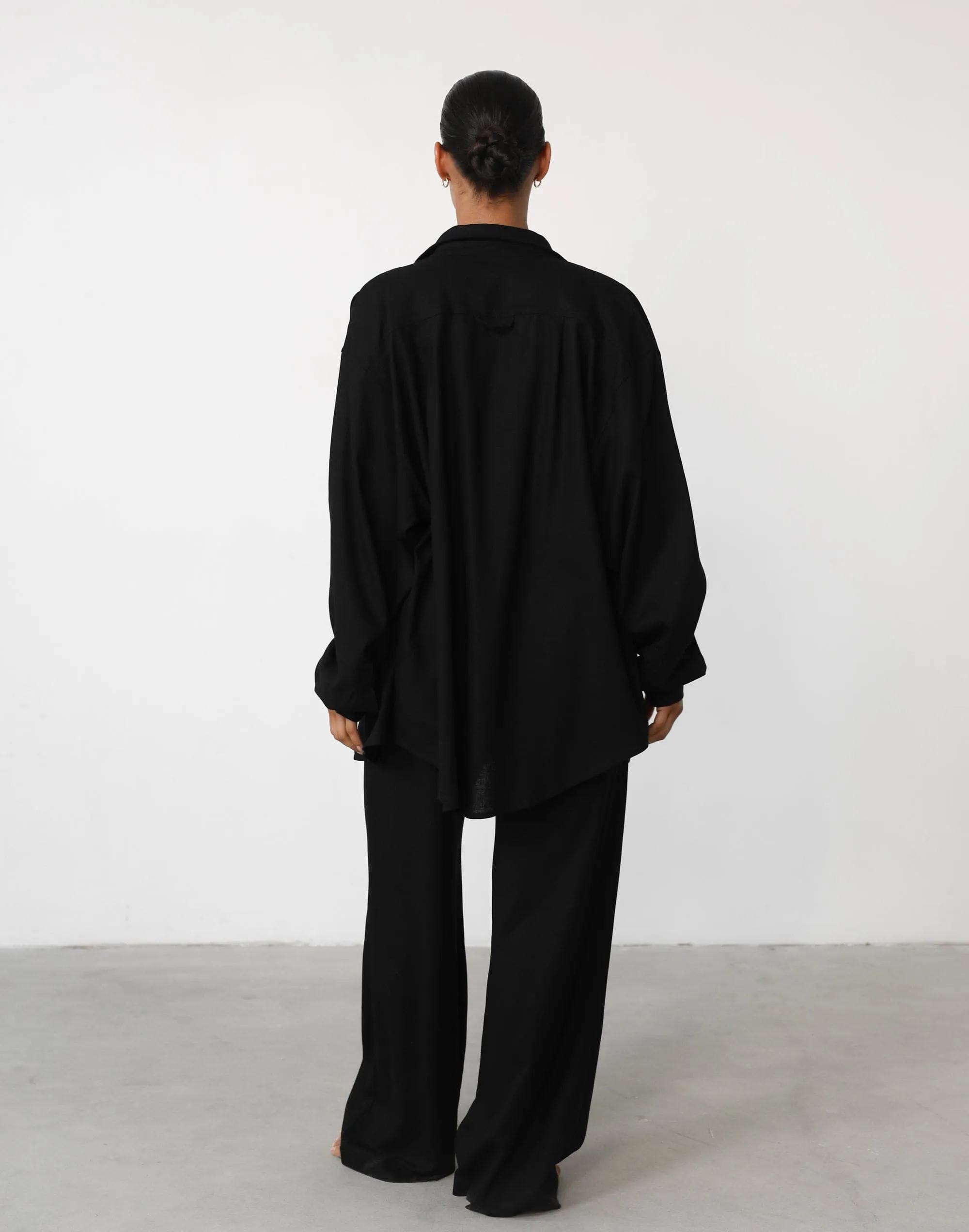 Mckenzie Linen Shirt (Black)