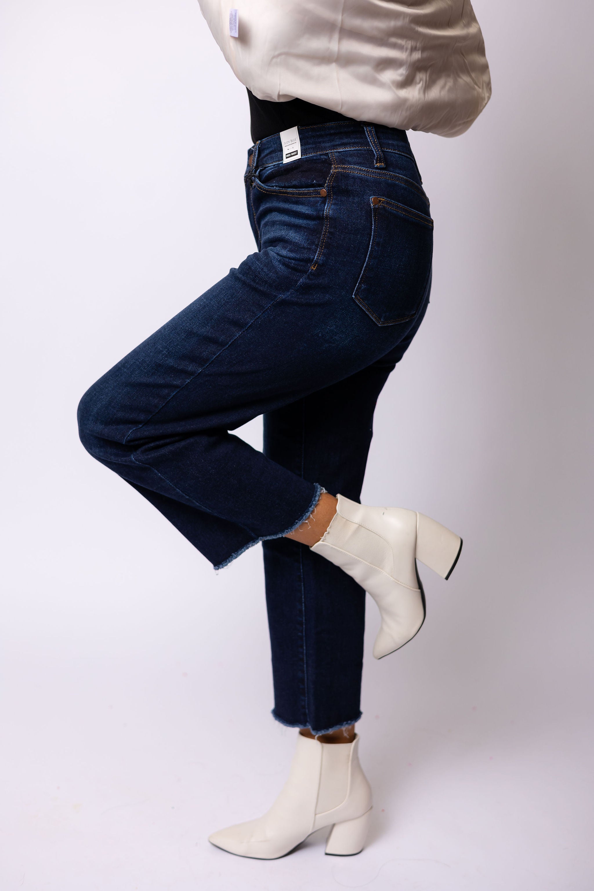 The Kolbi Cropped Judy Blue