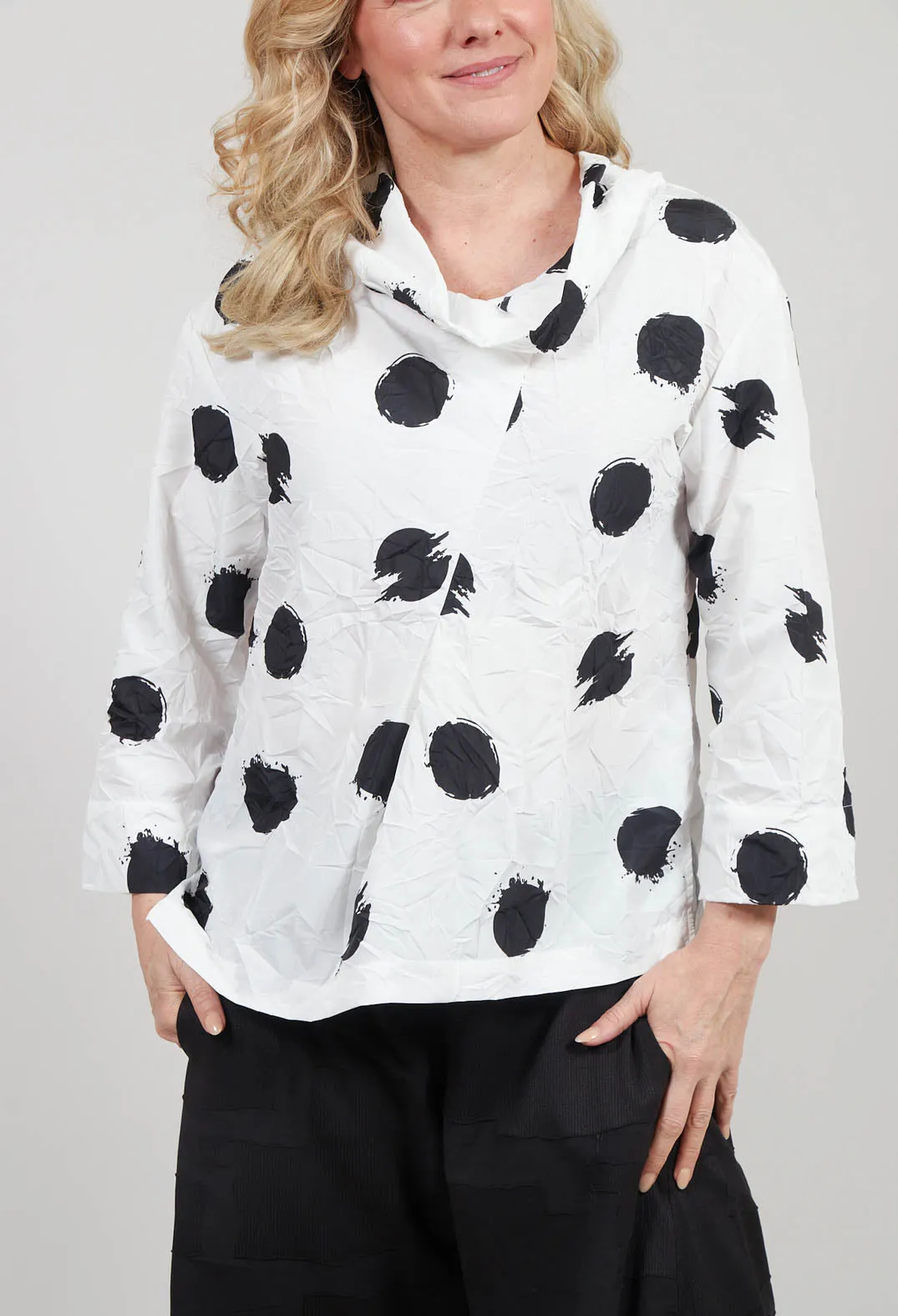 Three Quarter Sleeve Polka Top in Black and White