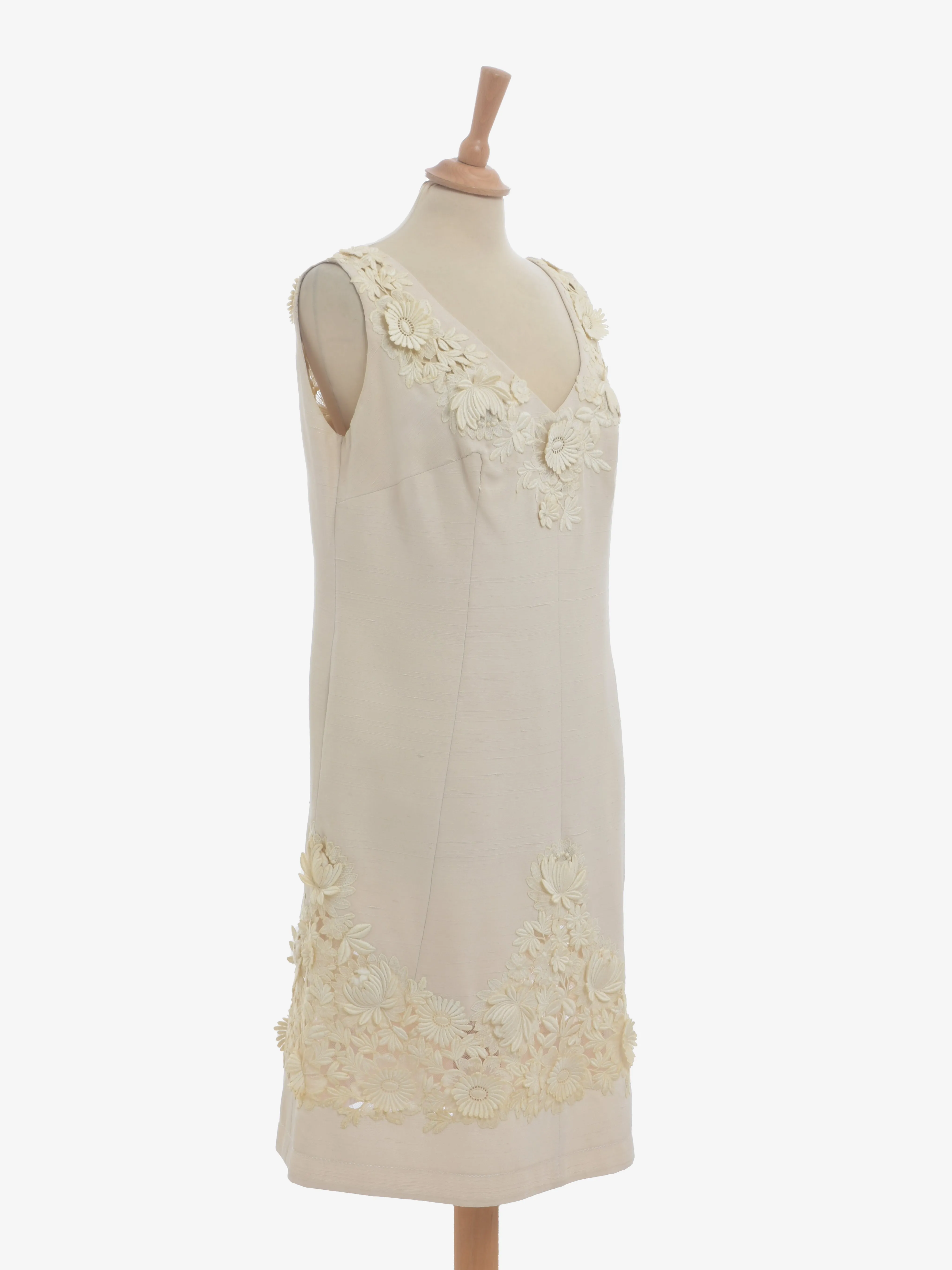 Vintage A-line Dress With Flowered Lace